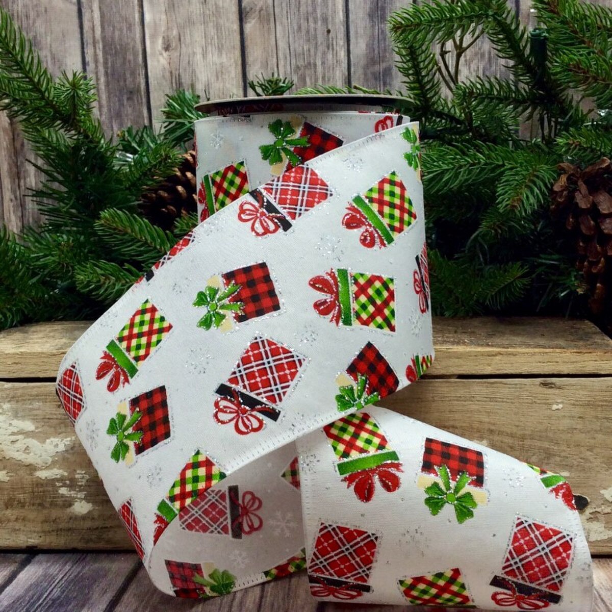 4in Christmas Gifts Presents on WHITE DStevens