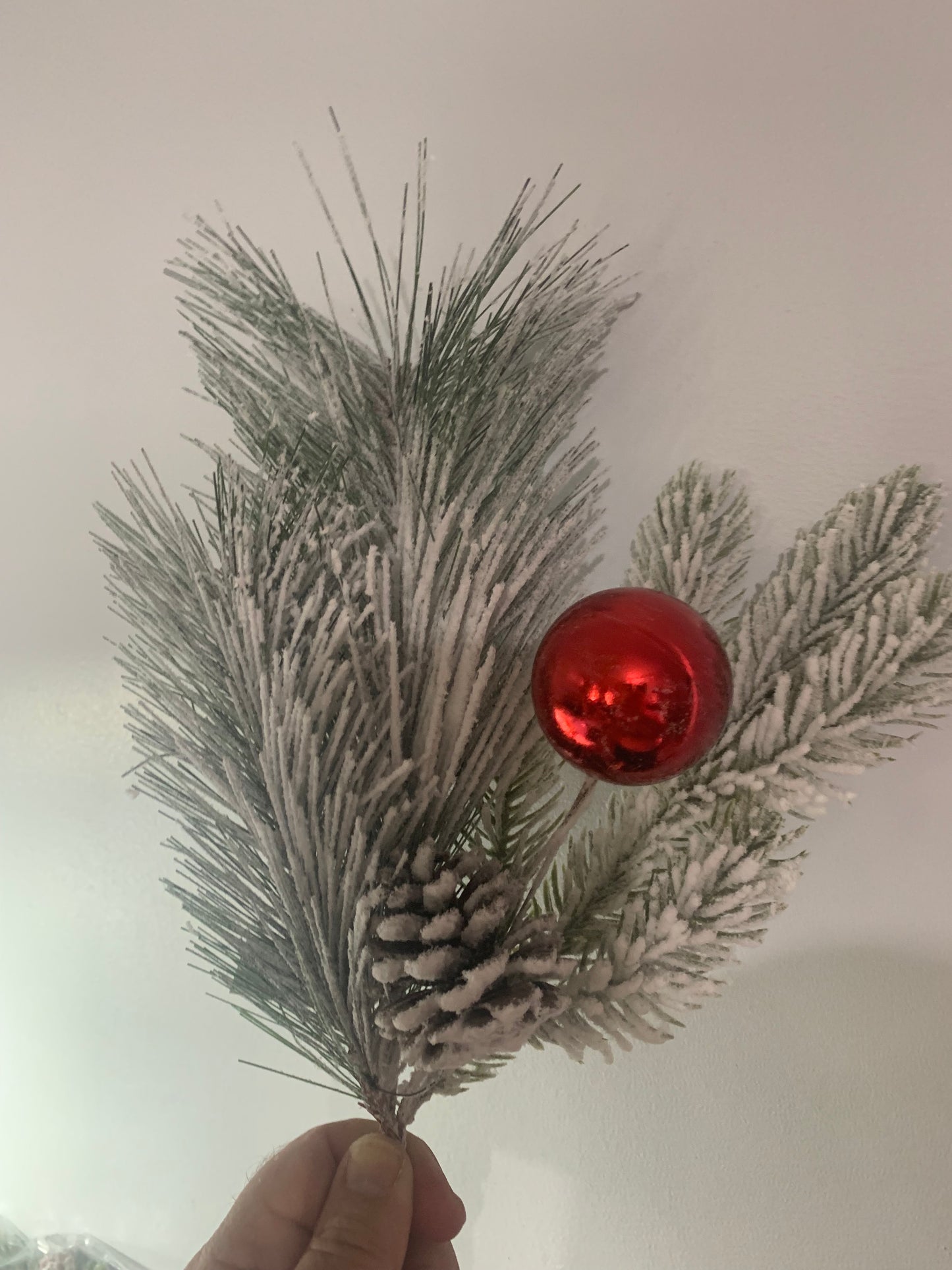 16in Mixed Pine Ball