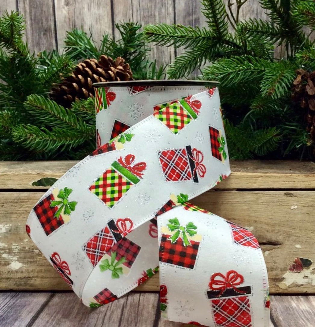2.5in Christmas Gifts Presents on WHITE DStevens