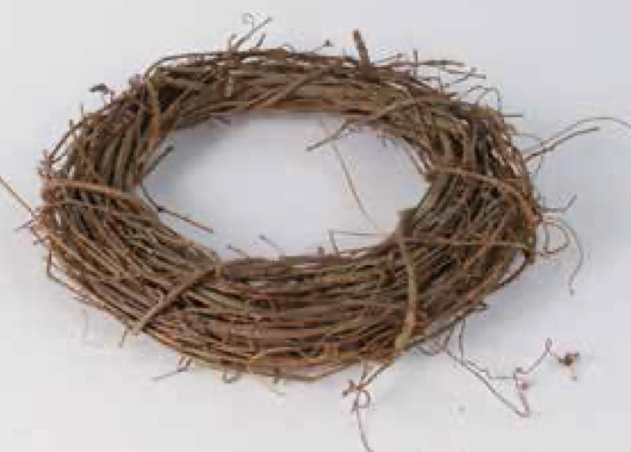 14in Grapevine Round Wreath Frame