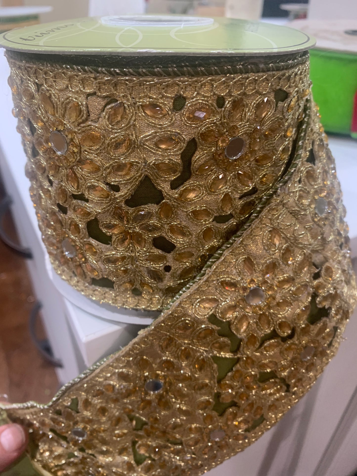4"WX5YD JEWELED TRIM RIBBON Gold/Green