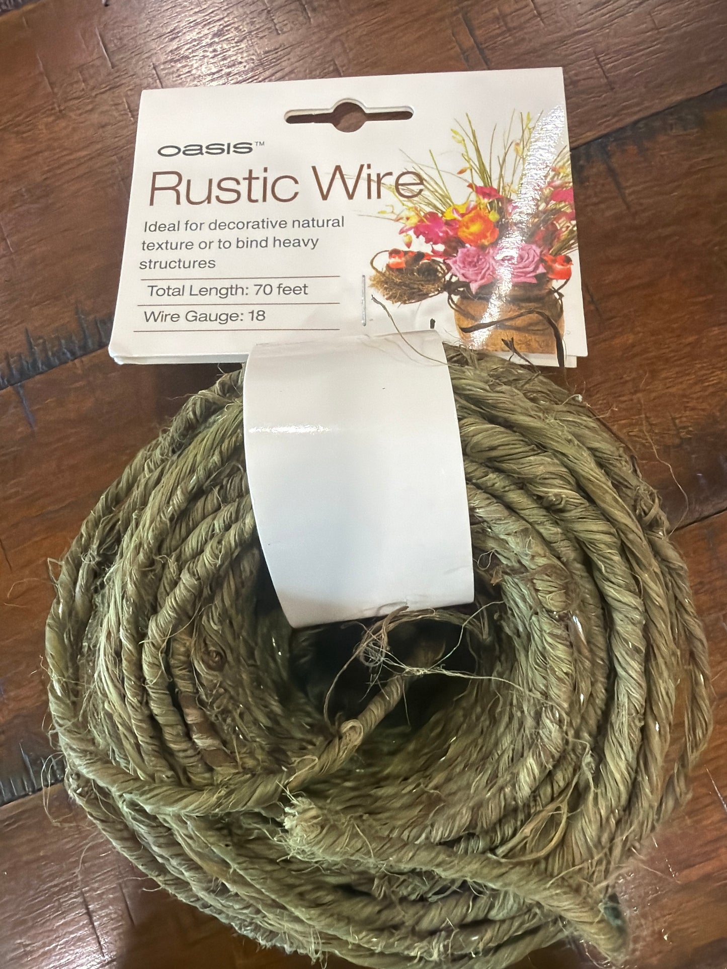 Green Oasis Wreath Hanger Wire