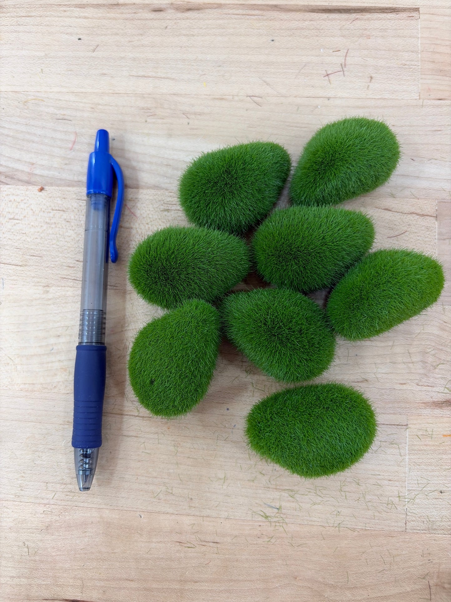 8pc Moss Covered Artificial Rocks Brian Lane Designs