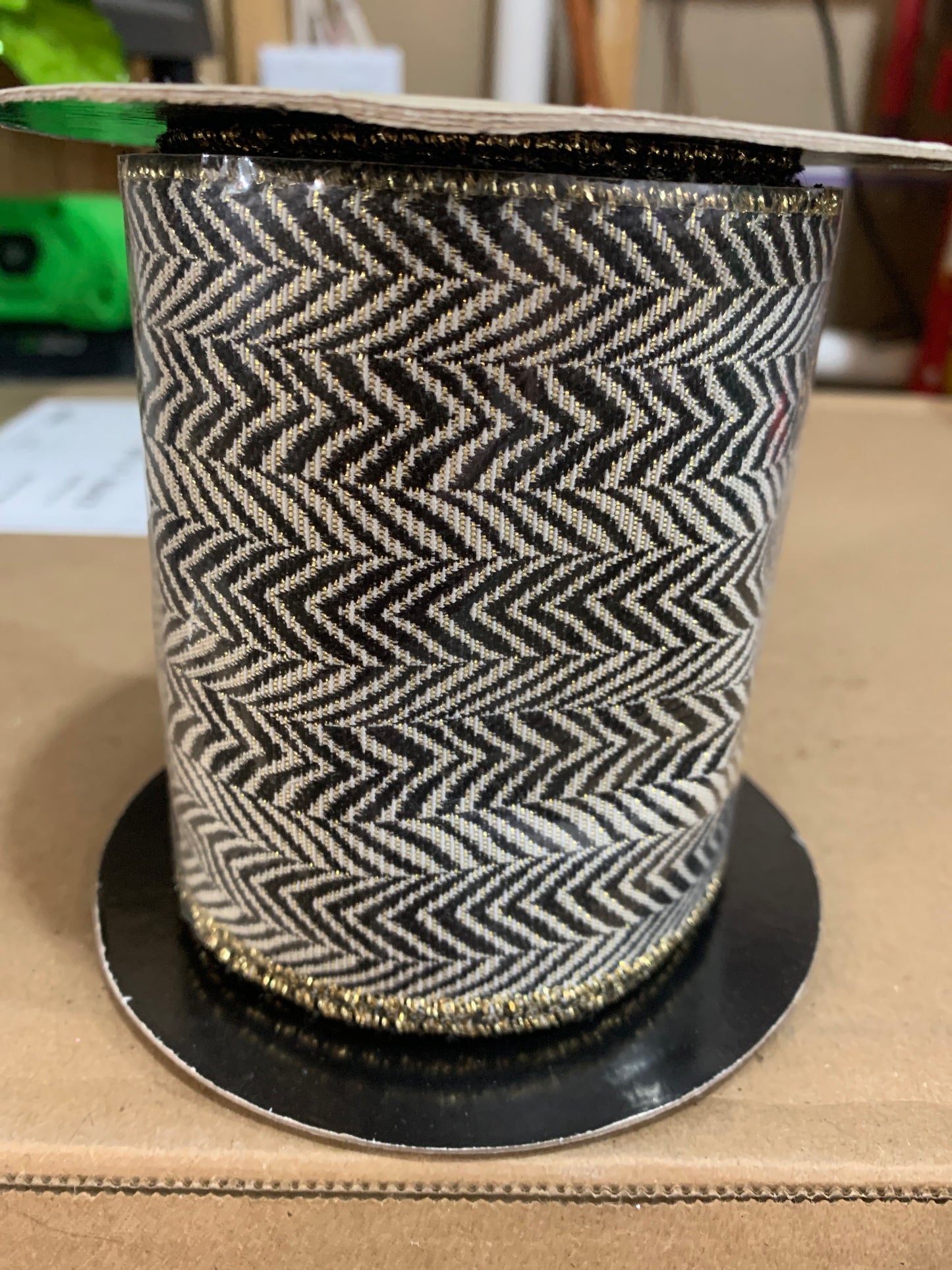 D Stevens 4inx10yd Metallic Chevron BL/GO