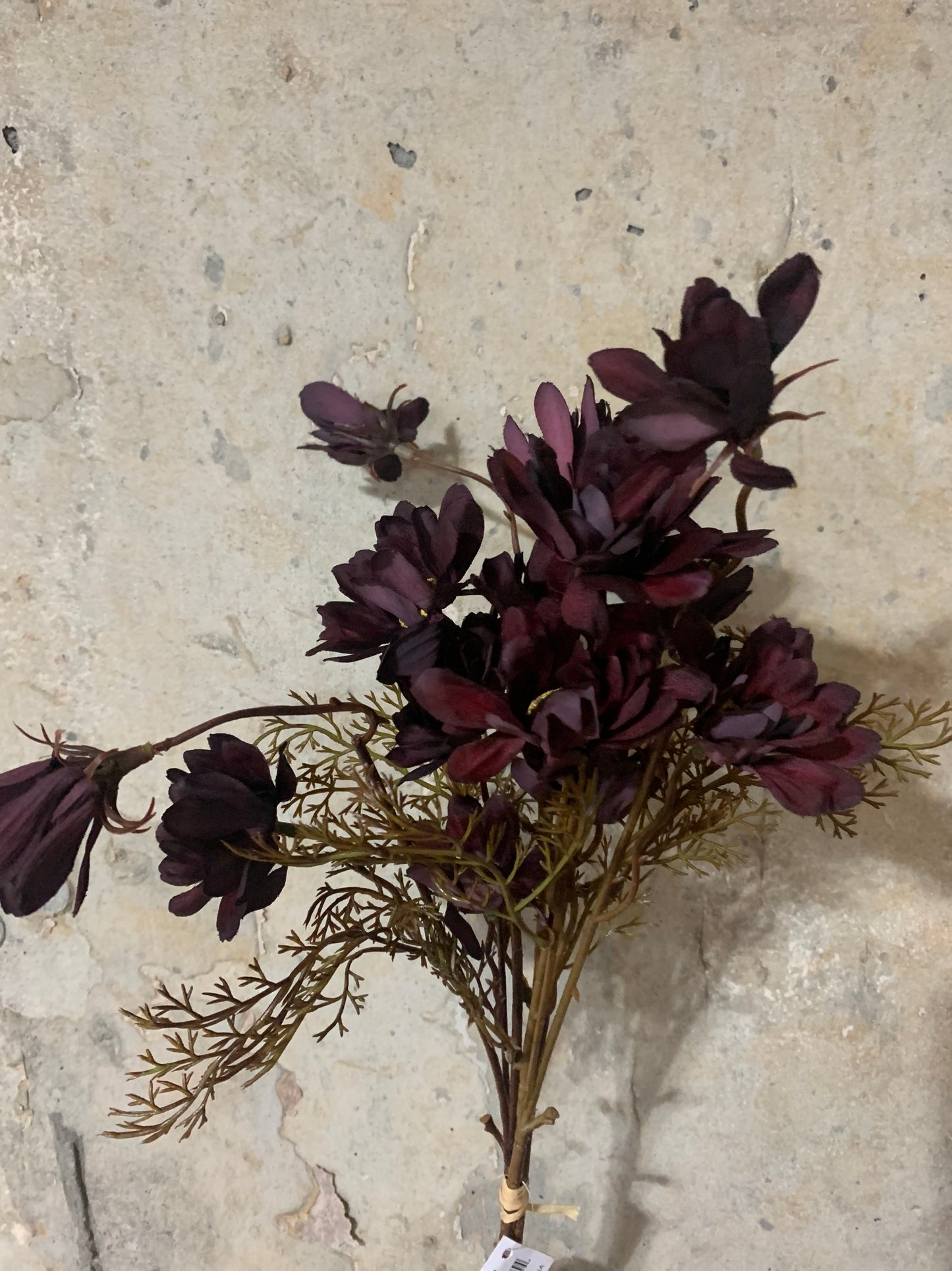 20in DARK MAUVE Flower Bundle Melrose