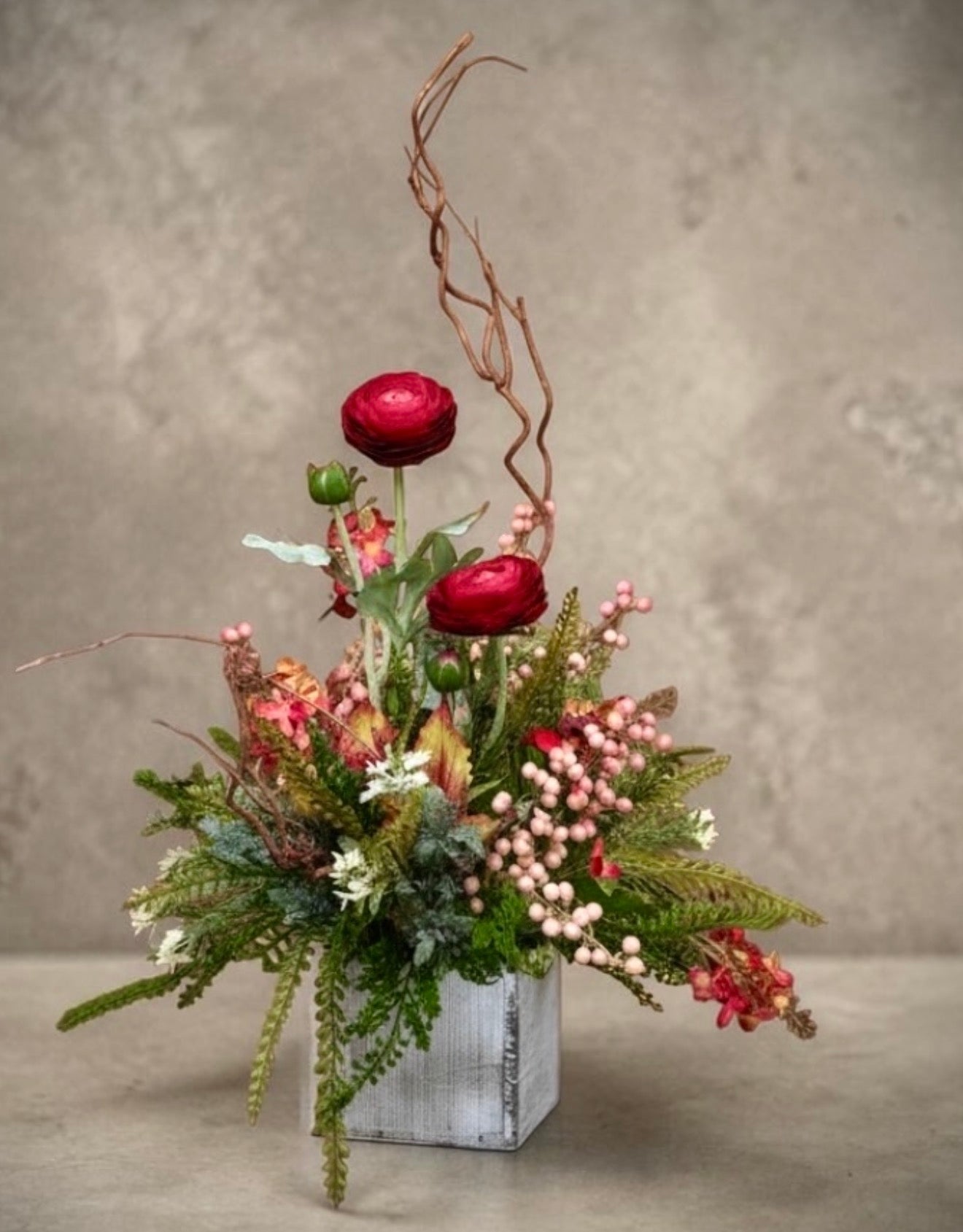 Design Kit - Fuchsia in White Wood Box