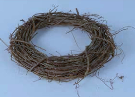 16in Round Grapevine Wreath Frame
