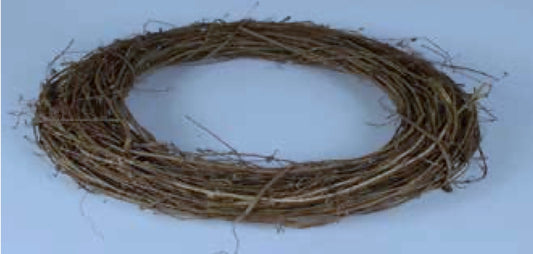 24in Oval Grapevine Wreath Frame