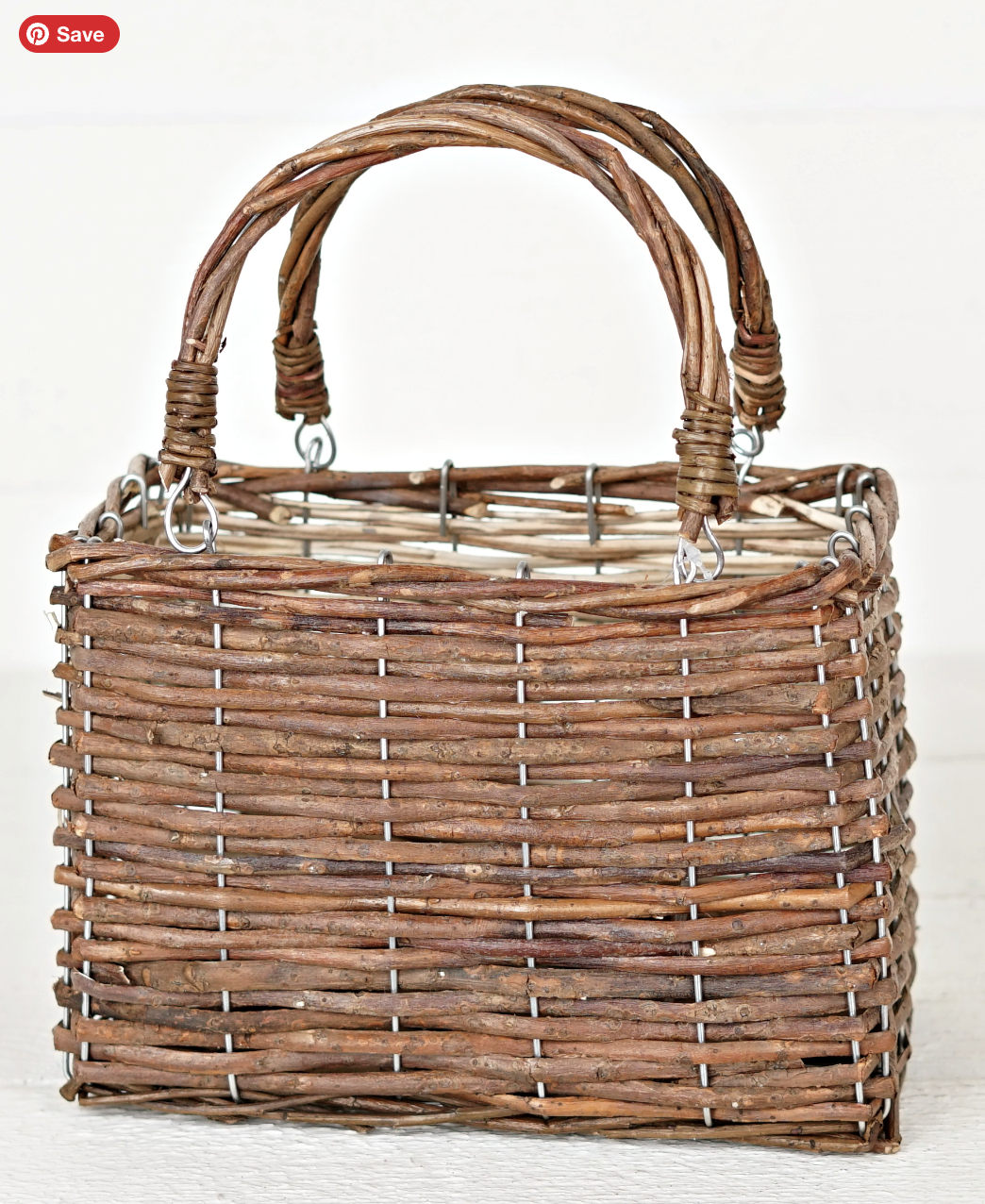 10in Willow Tote Basket w/Moveable Handles Impressive