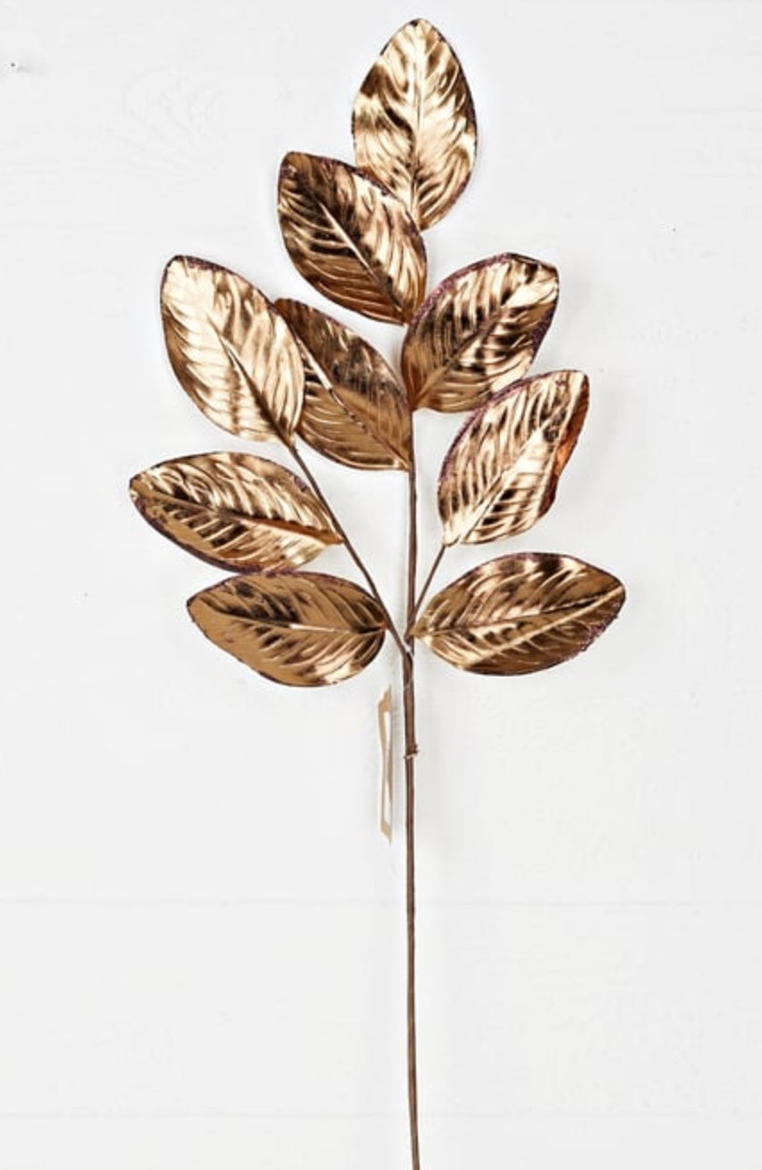 30in Metallic Magnolia Leaves BW