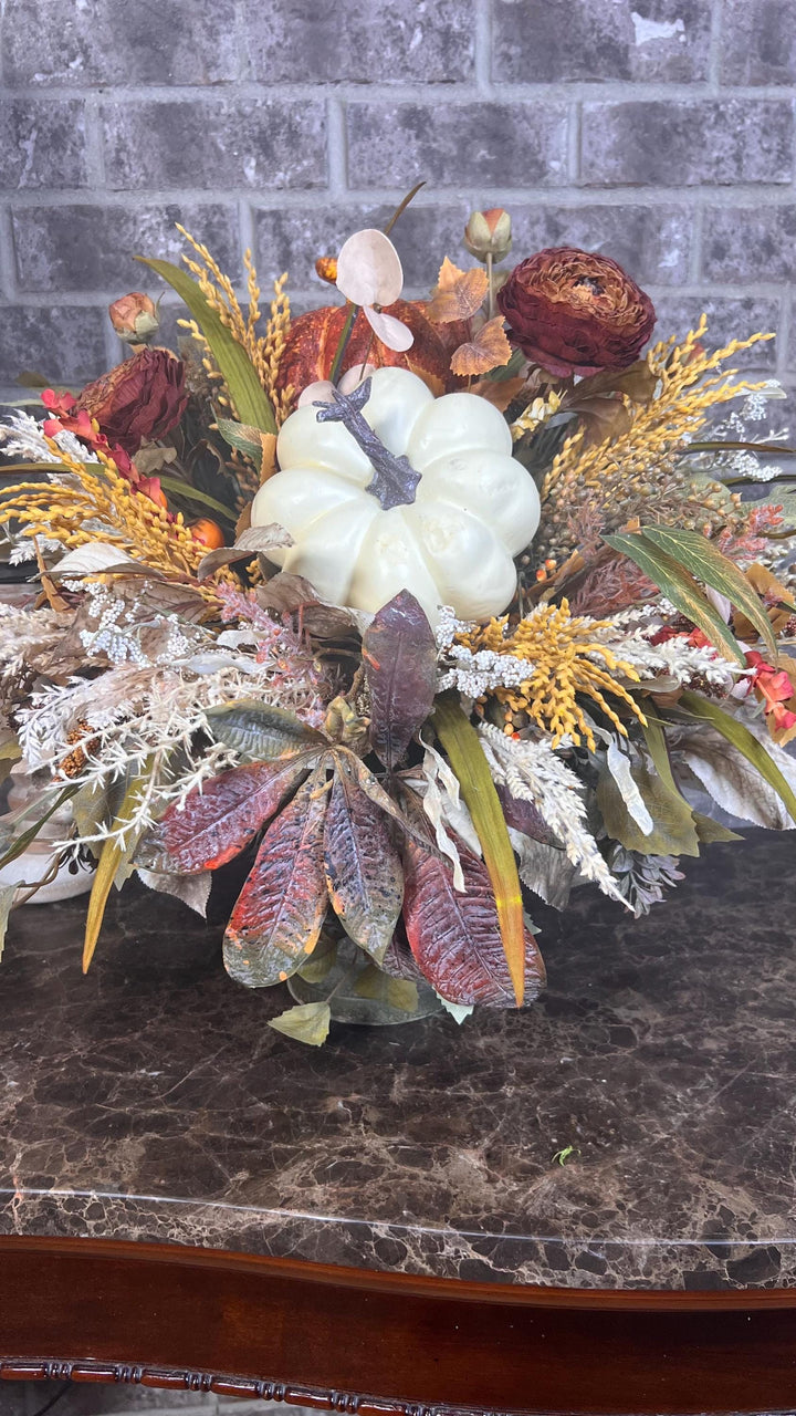 Fall Dried Ranunculus Pumpkin Arrangement - Speckled Arailia Leaf with White pumpkin - Lush Fall Foliage with wheat and pearl cream pumpkin.
