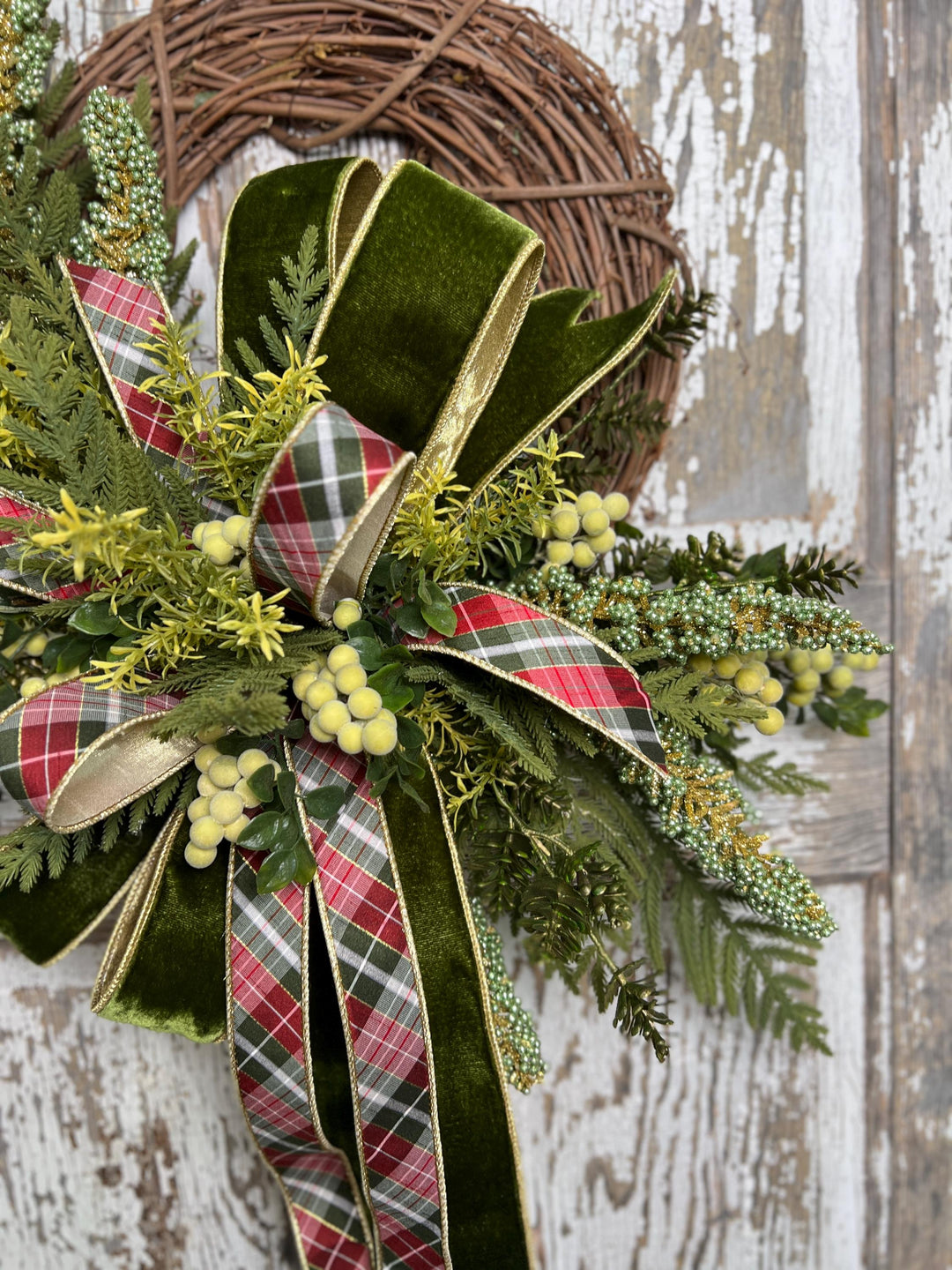 Greenery Christmas Wreath with Plaid and Velvet Bows, Rustic Holiday Wreath for Front Door, Winter Farmhouse Wreath, Evergreen Decor
