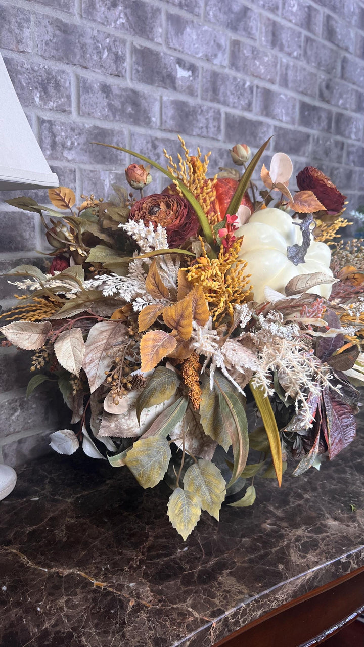 Fall Dried Ranunculus Pumpkin Arrangement - Speckled Arailia Leaf with White pumpkin - Lush Fall Foliage with wheat and pearl cream pumpkin.