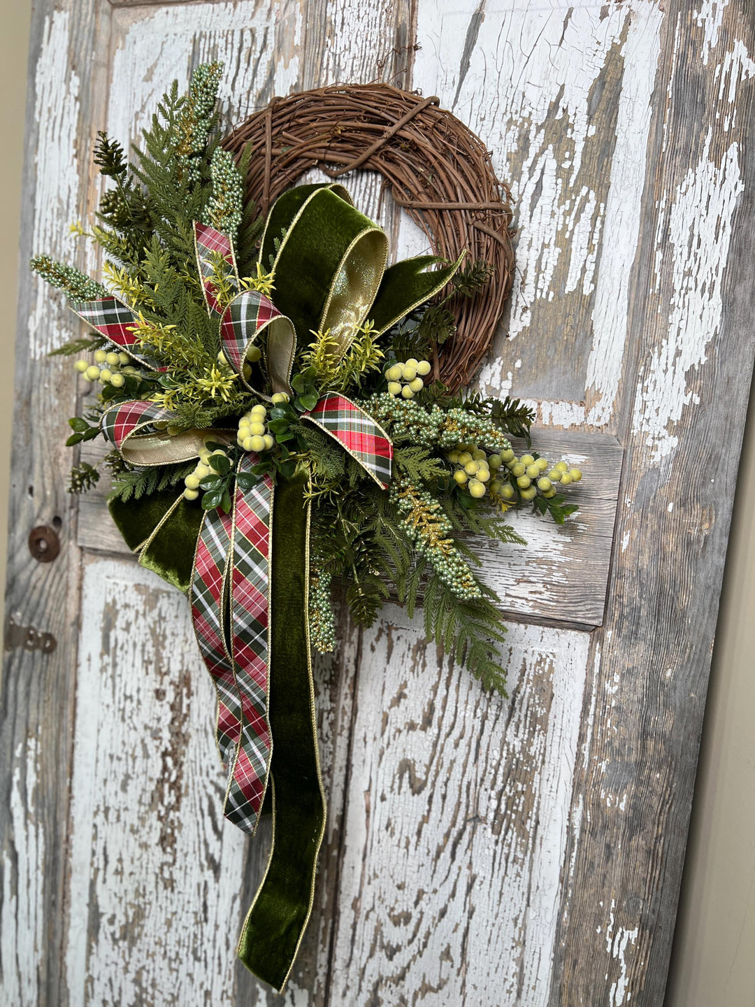 Greenery Christmas Wreath with Plaid and Velvet Bows, Rustic Holiday Wreath for Front Door, Winter Farmhouse Wreath, Evergreen Decor