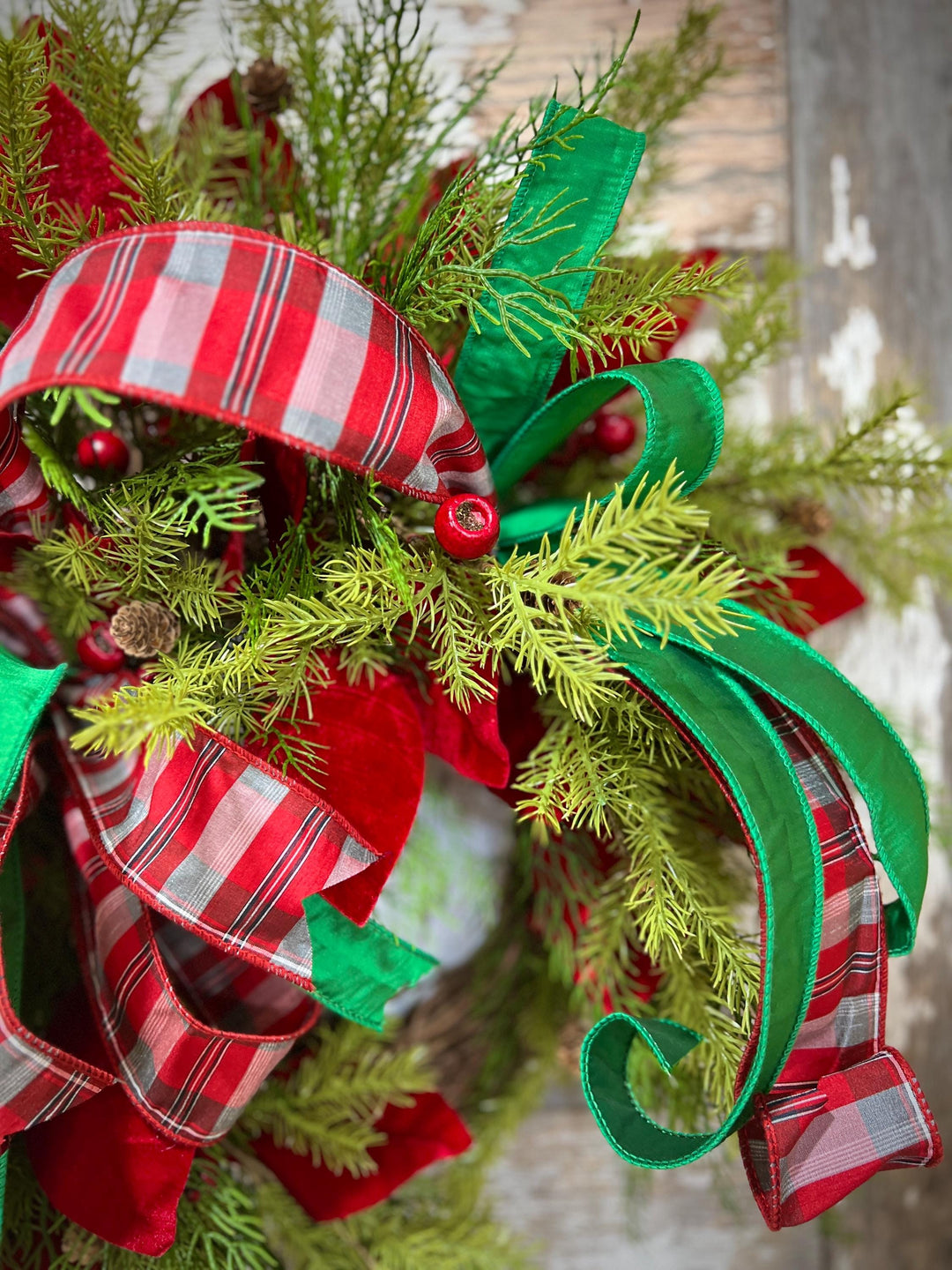 Christmas Magnolia Leaf Pine Wreath: Holiday Front Door Decor