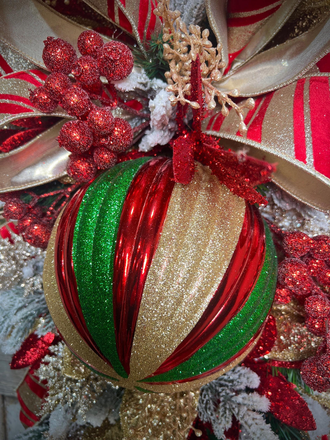 Deluxe Evergreen Christmas Swag with Pine, Large Ornaments and much more - Designer ribbon