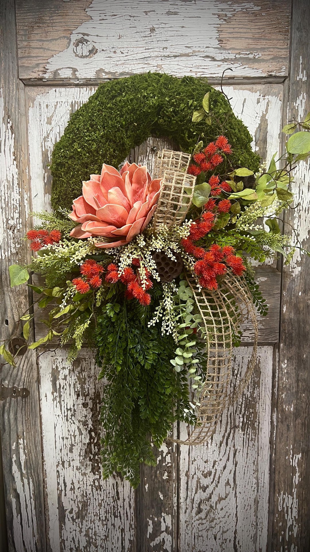 Spring Lotus Blossom Moss Wreath - Meadow Thistle with Natural Jute Netting