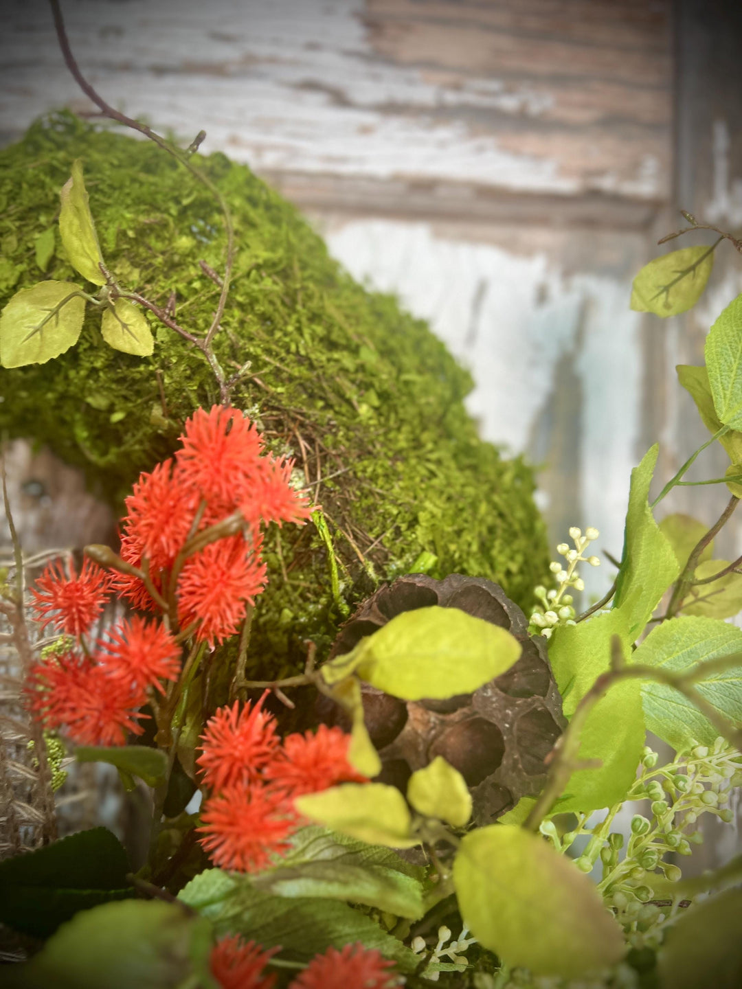 Spring Lotus Blossom Moss Wreath - Meadow Thistle with Natural Jute Netting