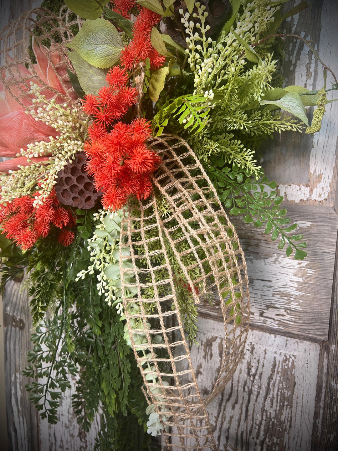 Spring Lotus Blossom Moss Wreath - Meadow Thistle with Natural Jute Netting