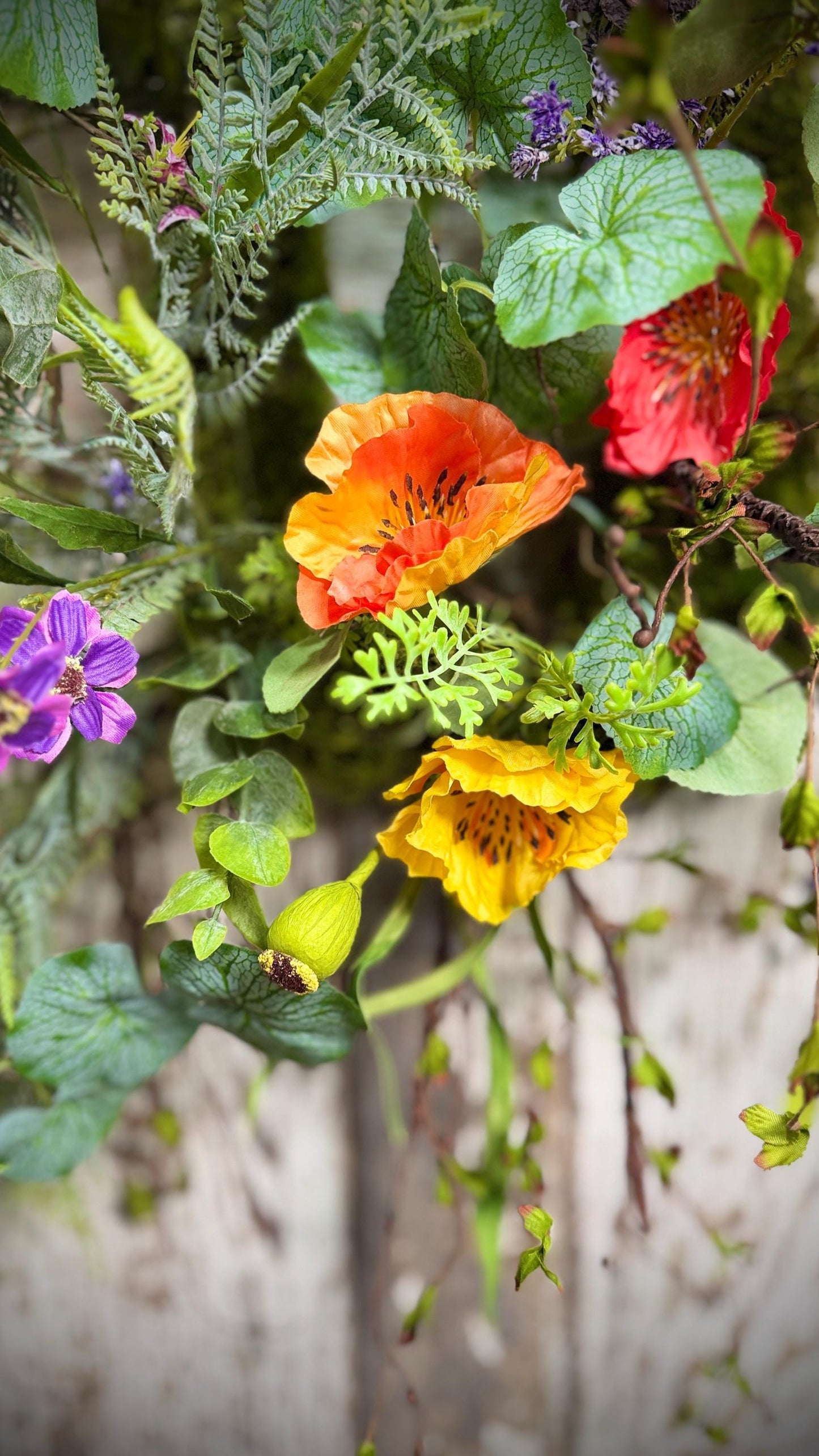 Moss Rectangle Metal Woodland Poppy and Twig Vine Wreath
