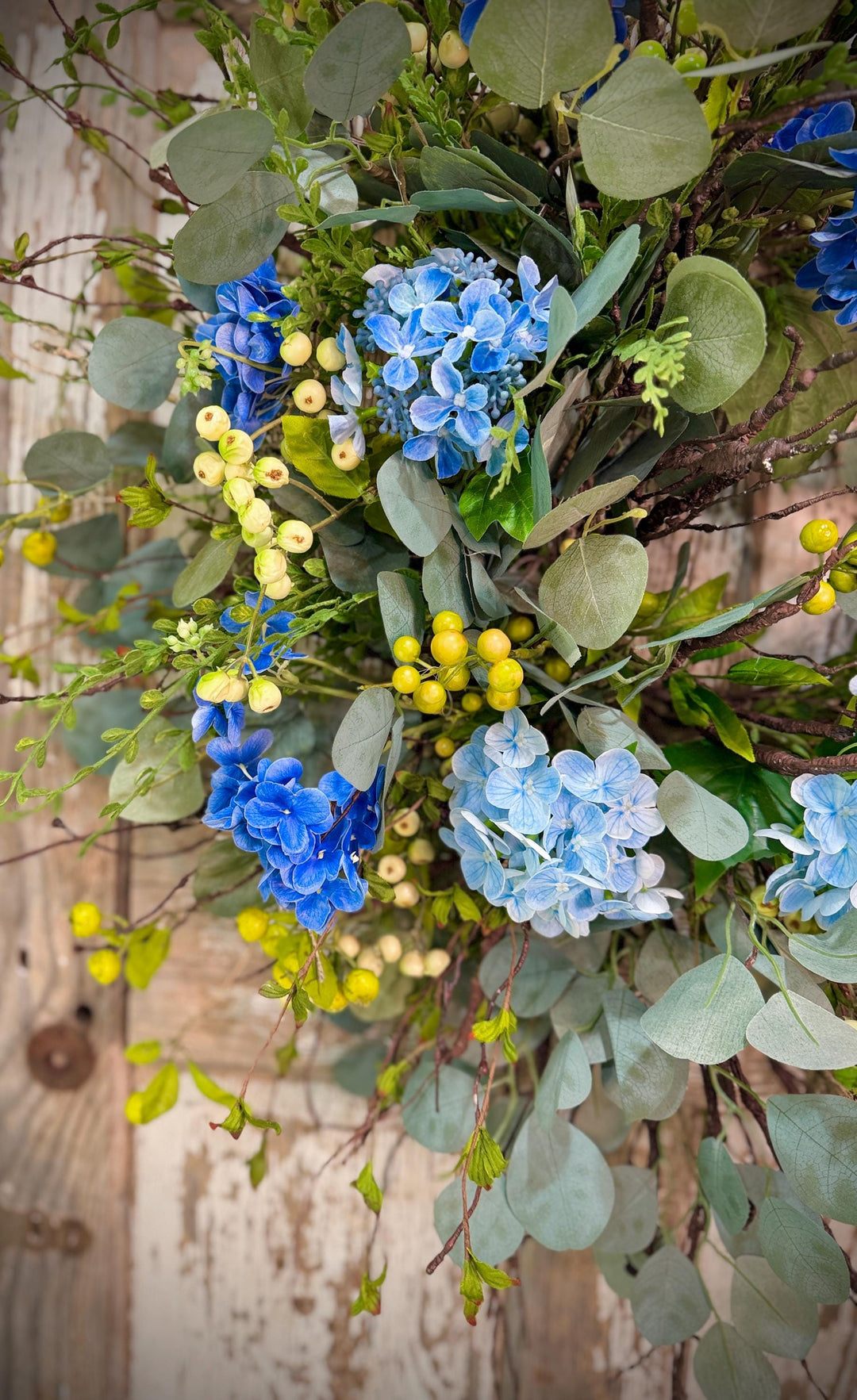 Blue Hydrangea Wreath for Front Door – Spring Summer Wreath with Greenery and Berries – Everyday Floral Door Decor – Farmhouse Wreath