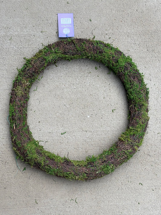 20in ROUND Woodland Wicker/Moss Wreath Frame