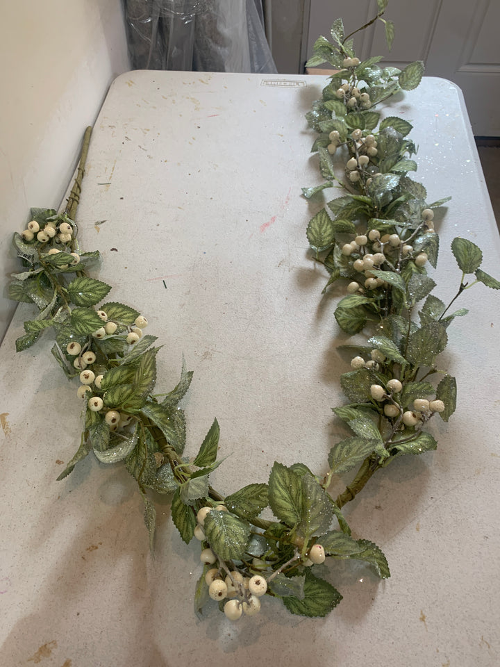 5FT Berry Garland