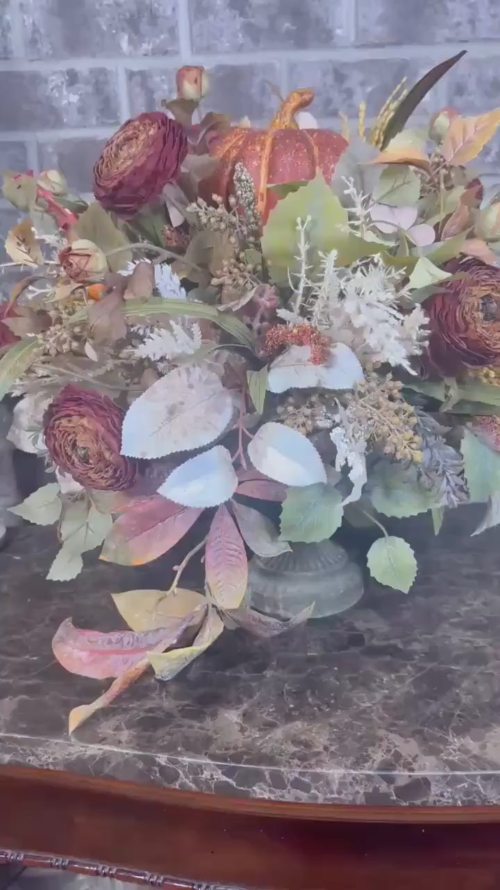 Fall Dried Ranunculus Pumpkin Arrangement - Speckled Arailia Leaf with White pumpkin - Lush Fall Foliage with wheat and pearl cream pumpkin.