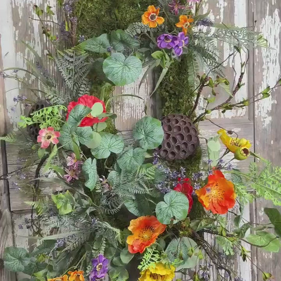 Moss Rectangle Metal Woodland Poppy and Twig Vine Wreath